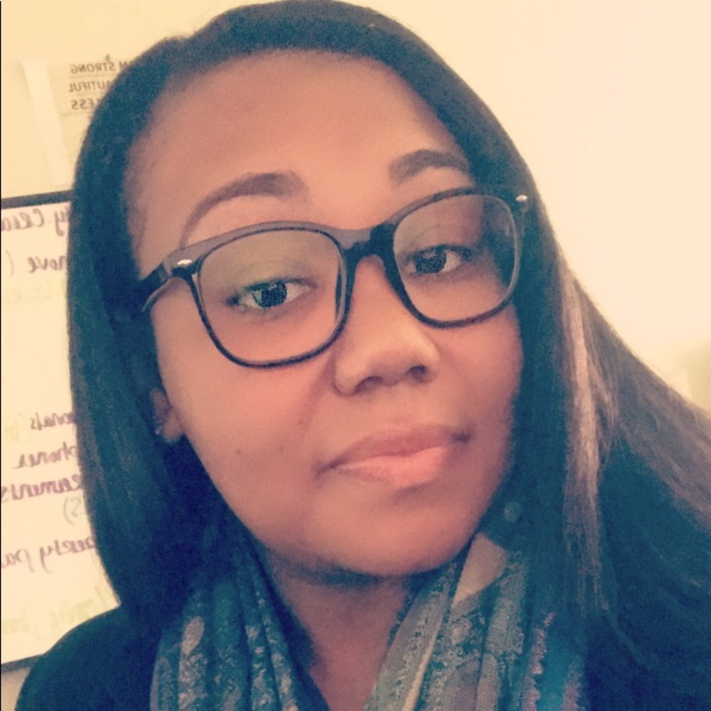 Meet your Posher, Kendra